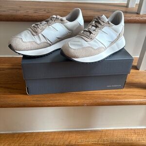 NEW in box New Balance 237 size 7.5